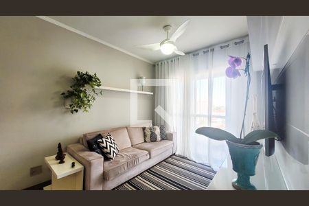 Sala de apartamento à venda com 3 quartos, 66m² em Vila Industrial, Campinas