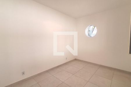 Quarto 2 de casa para alugar com 2 quartos, 90m² em Vila Santa Cruz, Duque de Caxias