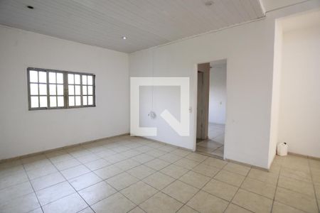 Sala de casa para alugar com 2 quartos, 70m² em Jardim do Lago, São Paulo