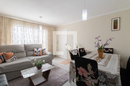 Sala de apartamento à venda com 2 quartos, 58m² em Jardim Santa Barbara, Guarulhos