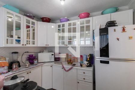 Cozinha de apartamento à venda com 2 quartos, 58m² em Jardim Santa Barbara, Guarulhos