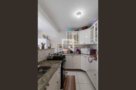 Cozinha de apartamento à venda com 2 quartos, 58m² em Jardim Santa Barbara, Guarulhos