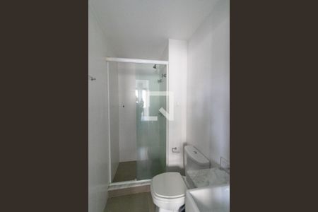 Banheiro de apartamento para alugar com 1 quarto, 37m² em Boa Vista, Porto Alegre