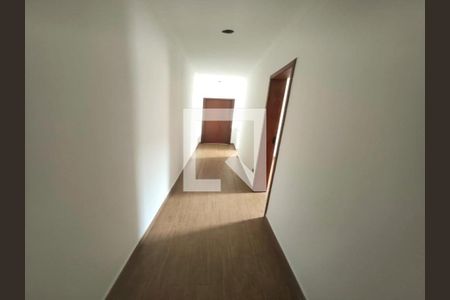 Casa à venda com 3 quartos, 220m² em Butantã, São Paulo