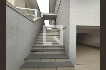 Casa à venda com 220m², 3 quartos e 6 vagas