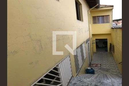 Casa à venda com 3 quartos, 150m² em Jardim Ester Yolanda, São Paulo