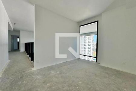 Apartamento à venda com 4 quartos, 325m² em Vila Cordeiro, São Paulo