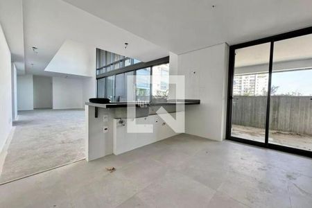 Apartamento à venda com 4 quartos, 325m² em Vila Cordeiro, São Paulo