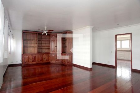 Sala de apartamento para alugar com 3 quartos, 138m² em Petrópolis, Porto Alegre