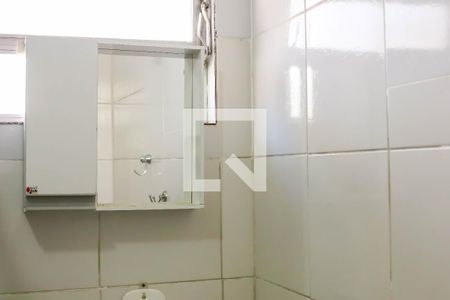 Banheiro de kitnet/studio para alugar com 0 quarto, 25m² em Méier, Rio de Janeiro