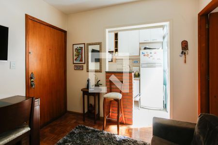 Sala de apartamento à venda com 1 quarto, 40m² em Vila Ipiranga, Porto Alegre