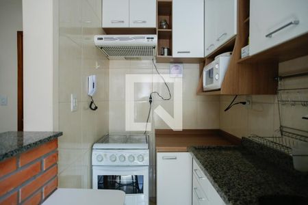 Cozinha de apartamento à venda com 1 quarto, 40m² em Vila Ipiranga, Porto Alegre