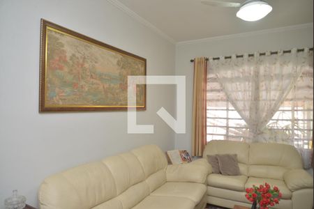 Sala de casa à venda com 4 quartos, 200m² em Vila São Pedro, Santo André