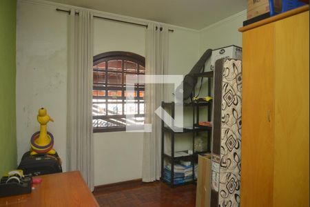 Quarto 1 de casa à venda com 4 quartos, 200m² em Vila São Pedro, Santo André