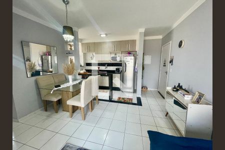 Sala de apartamento à venda com 2 quartos, 53m² em Jardim Roma, Jundiaí