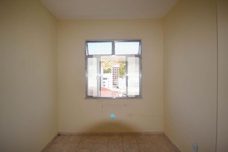 Quarto 1 de apartamento para alugar com 2 quartos, 60m² em Centro, Nova Iguaçu