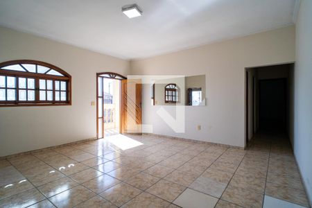 Sala de casa para alugar com 2 quartos, 330m² em Vila Colorau, Sorocaba