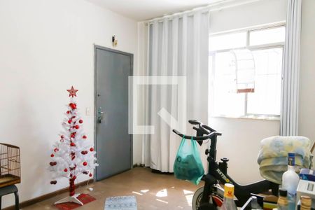 Apartamento à venda com 75m², 2 quartos e 1 vagaSala