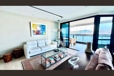 Apartamento à venda com 4 quartos, 230m² em Boa Viagem, Niterói