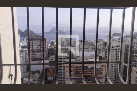 Apartamento à venda com 5 quartos, 250m² em Icaraí, Niterói