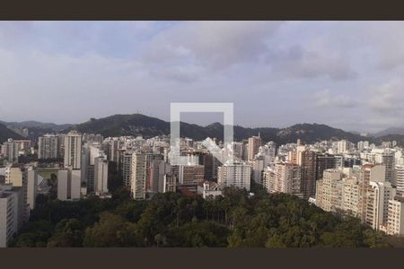 Apartamento à venda com 5 quartos, 250m² em Icaraí, Niterói