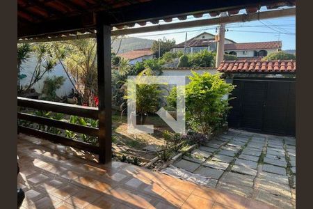 Casa à venda com 2 quartos, 197m² em Piratininga, Niterói