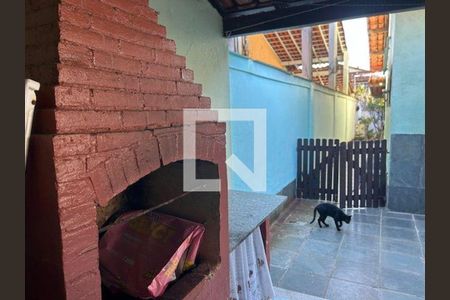 Casa à venda com 2 quartos, 197m² em Piratininga, Niterói