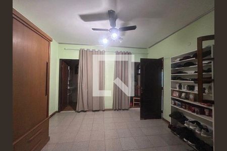 Casa à venda com 2 quartos, 197m² em Piratininga, Niterói