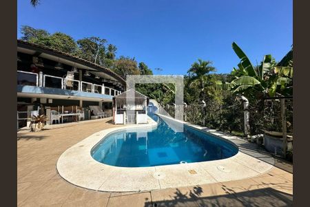 Casa à venda com 3 quartos, 445m² em Vila Progresso, Niterói