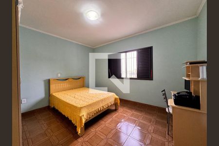 Quarto 1 de casa à venda com 3 quartos, 163m² em Vila Francisco Matarazzo, Santo André