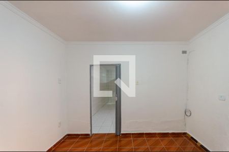 Quarto/Sala de casa para alugar com 1 quarto, 25m² em Jardim Peri, São Paulo