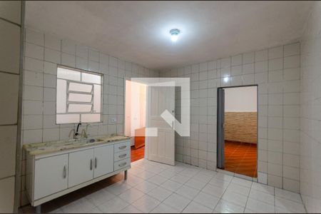 Cozinha de casa para alugar com 1 quarto, 25m² em Jardim Peri, São Paulo