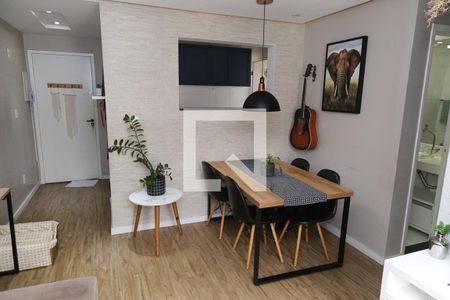 Sala de apartamento para alugar com 3 quartos, 61m² em Jardim Albertina, Guarulhos