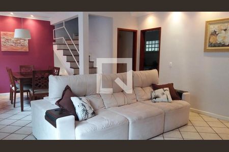 Casa à venda com 5 quartos, 174m² em Maria Paula, Niterói