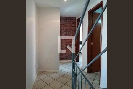 Casa à venda com 5 quartos, 174m² em Maria Paula, Niterói