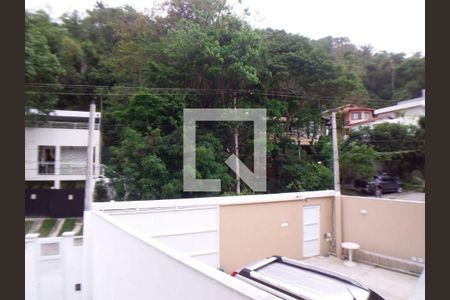 Casa à venda com 4 quartos, 200m² em Itacoatiara, Niterói