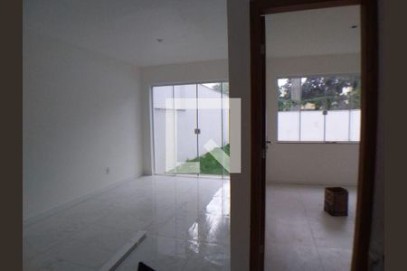 Casa à venda com 4 quartos, 200m² em Itacoatiara, Niterói