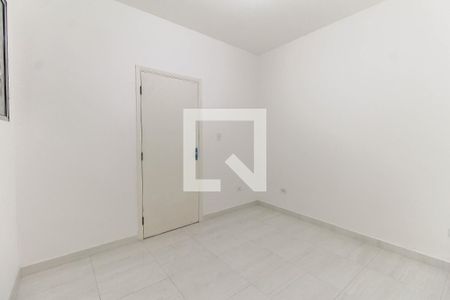 Quarto 1 de casa para alugar com 3 quartos, 70m² em Jardim Itapemirim, São Paulo