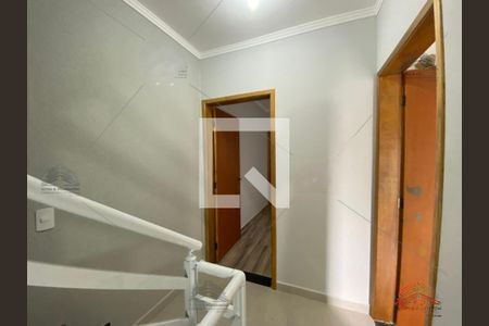 Foto 01 de casa à venda com 2 quartos, 154m² em Vila Curuçá, Santo André