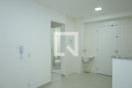 Sala de apartamento para alugar com 2 quartos, 32m² em Itaquera, São Paulo