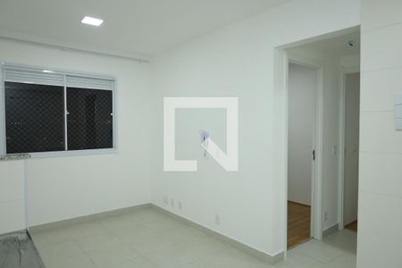 Sala de apartamento para alugar com 2 quartos, 32m² em Itaquera, São Paulo