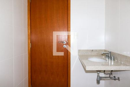 Apartamento à venda com 121m², 3 quartos e 2 vagas Apartamento à venda com 121m², 3 quartos e 2 vagasBanheiro da Suíte 1