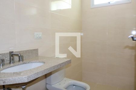 Apartamento à venda com 121m², 3 quartos e 2 vagas Apartamento à venda com 121m², 3 quartos e 2 vagasBanheiro da Suíte 2