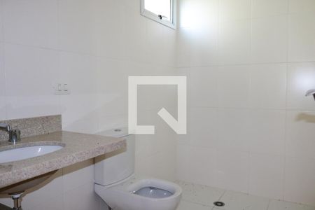 Apartamento à venda com 121m², 3 quartos e 2 vagas Apartamento à venda com 121m², 3 quartos e 2 vagasBanheiro da Suíte 1
