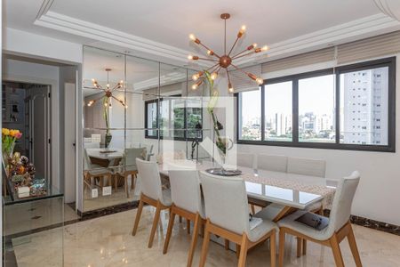 Apartamento à venda com 4 quartos, 240m² em Jardim da Saúde, São Paulo