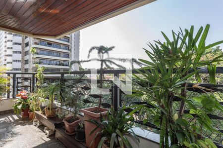 Apartamento à venda com 4 quartos, 240m² em Jardim da Saúde, São Paulo