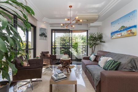 Apartamento à venda com 4 quartos, 240m² em Jardim da Saúde, São Paulo