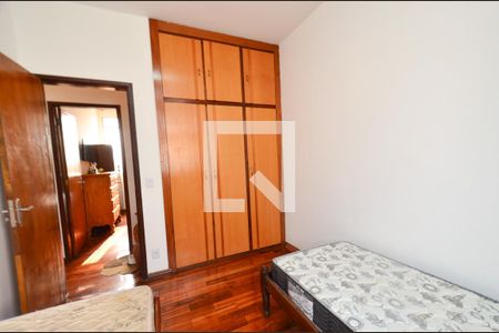 Quarto1 de apartamento à venda com 2 quartos, 80m² em Cachoeirinha, Belo Horizonte