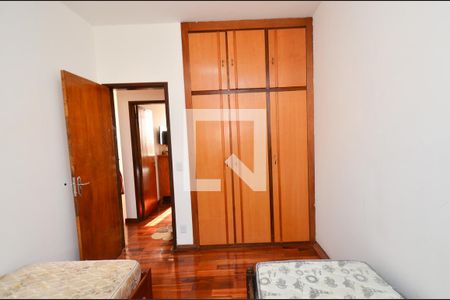 Quarto1 de apartamento à venda com 2 quartos, 80m² em Cachoeirinha, Belo Horizonte