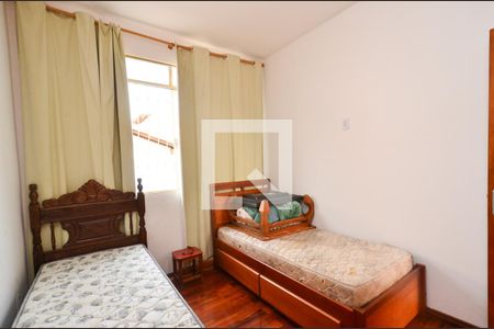 Quarto1 de apartamento à venda com 2 quartos, 80m² em Cachoeirinha, Belo Horizonte